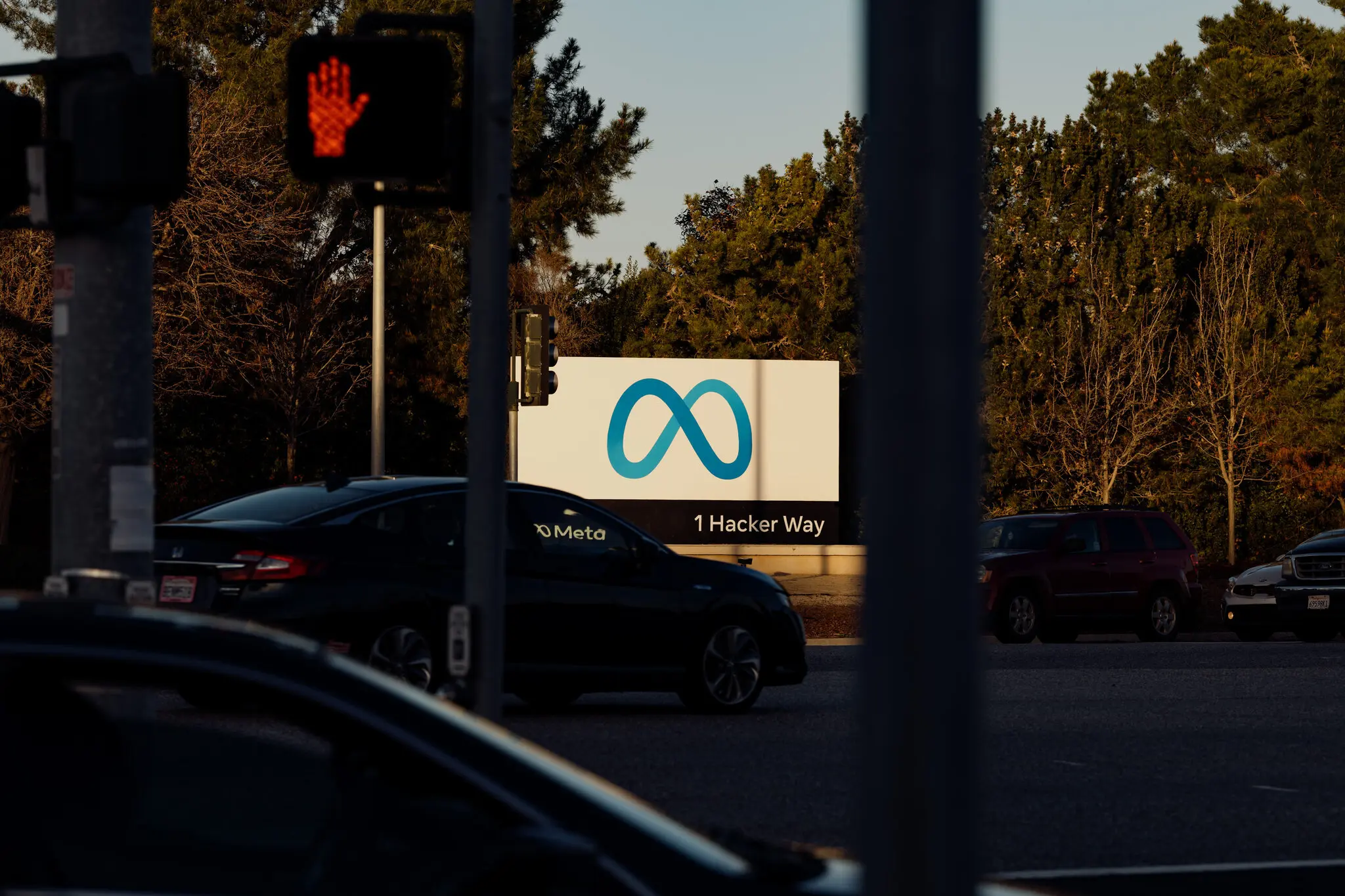 Розпорядження Трампа щодо D.E.I.: страх і плутанина серед корпорацій